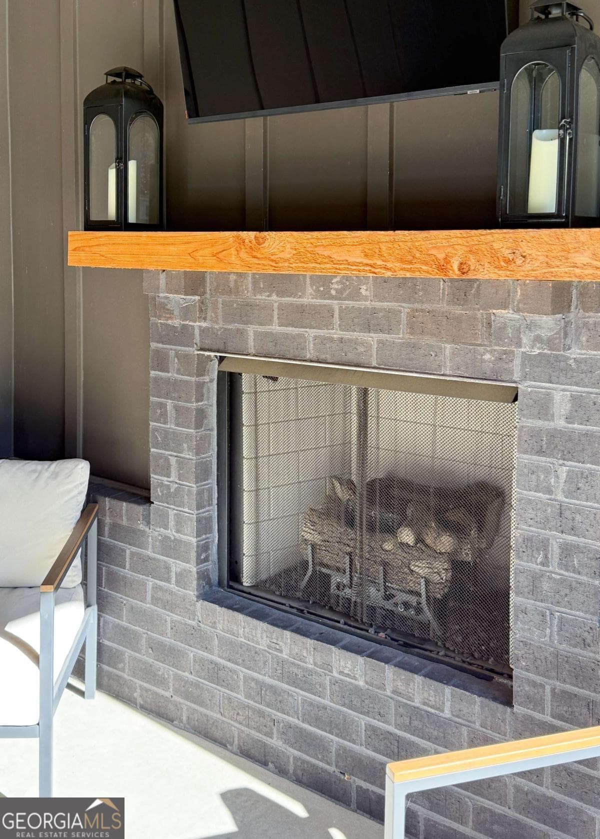 5736 Main St — photo 28