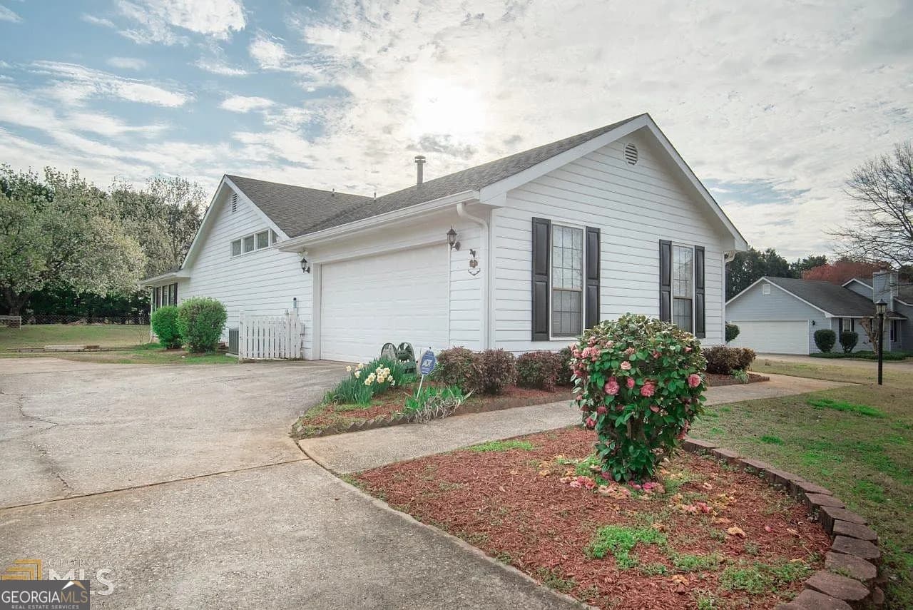 11058 Hunters Ln — photo 25