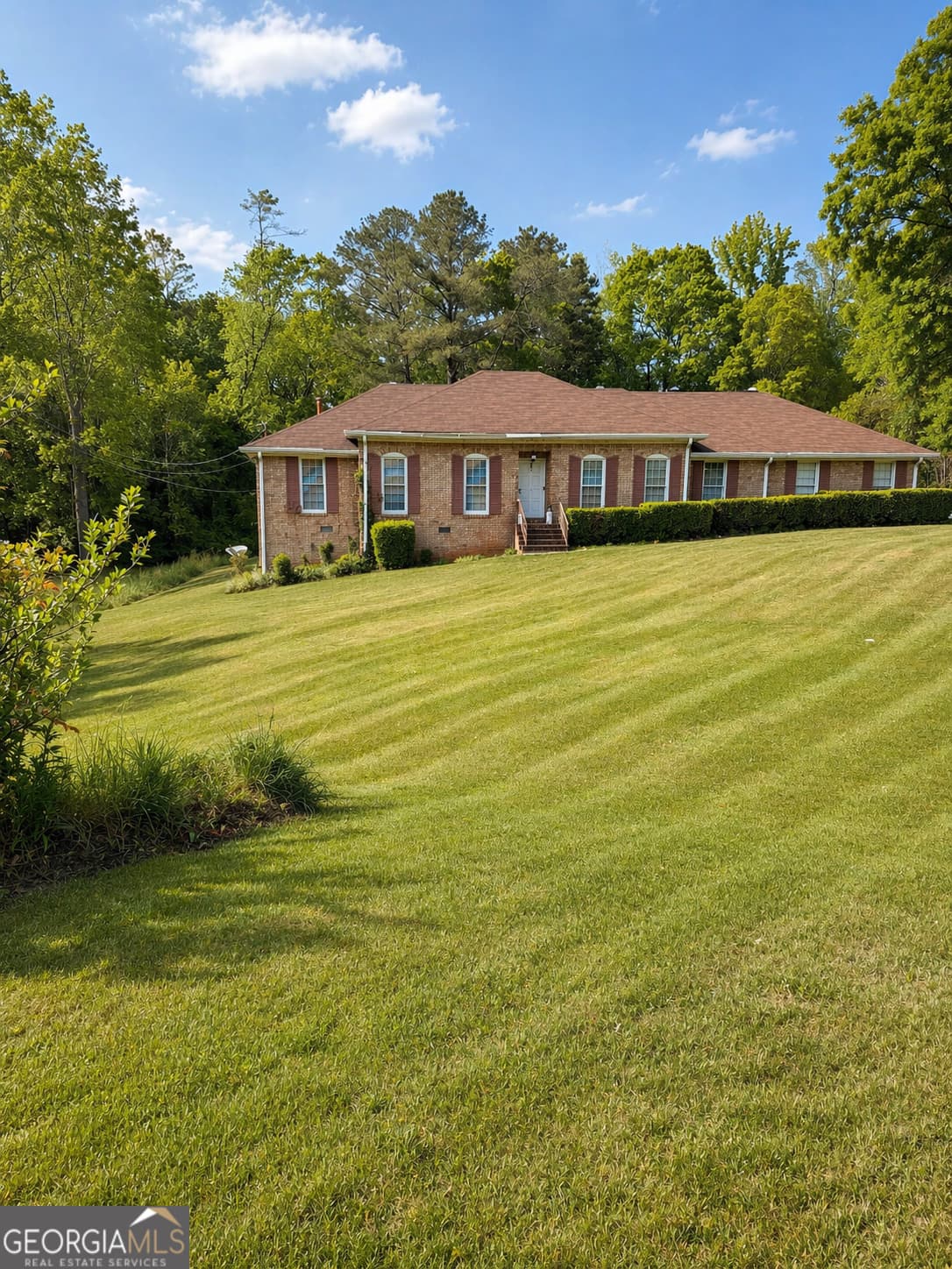 1643 Colonial South Sw Dr — photo 1