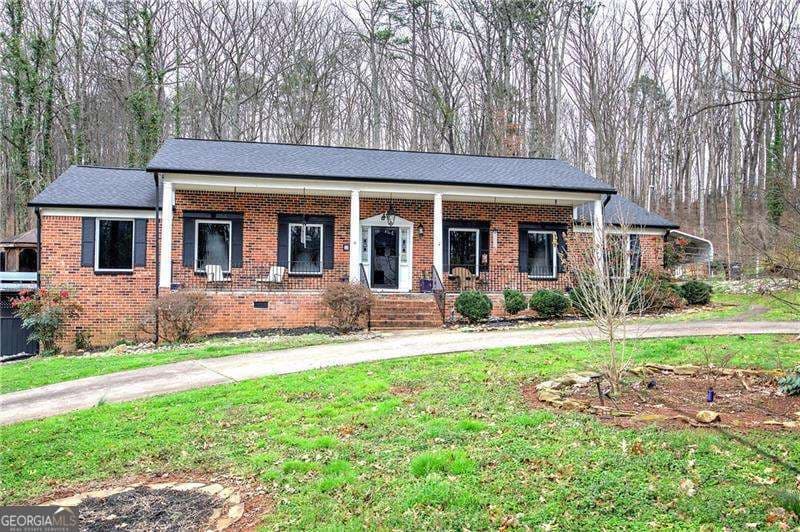 10 Oriole Dr — photo 2