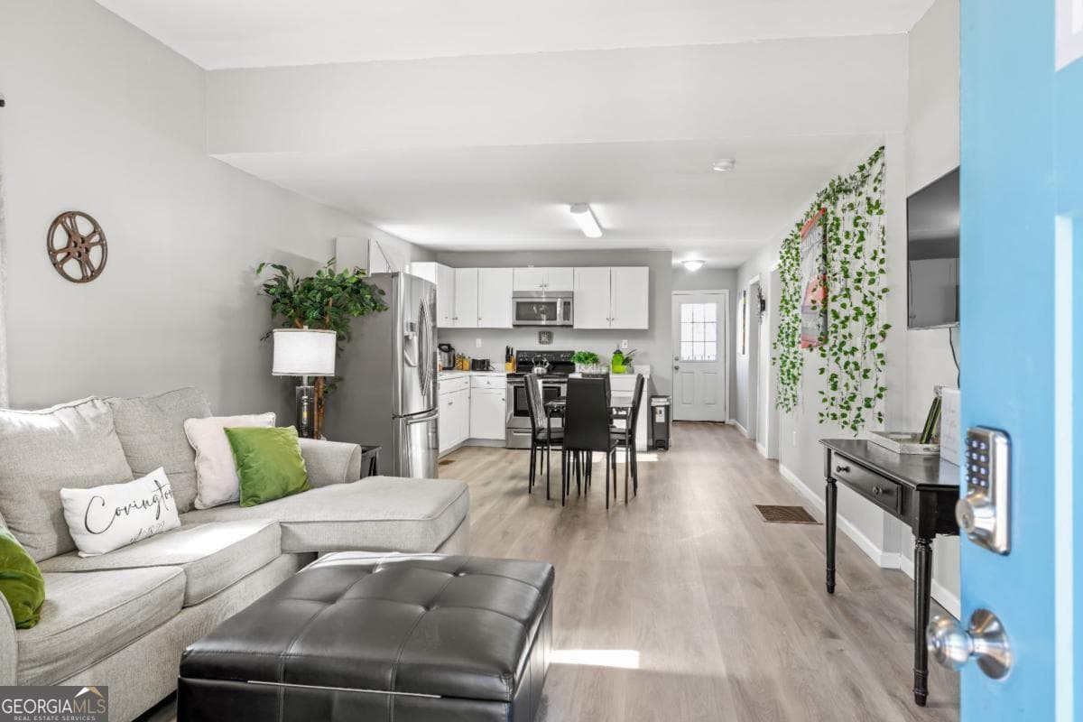 2220 Lee Sw St — photo 2