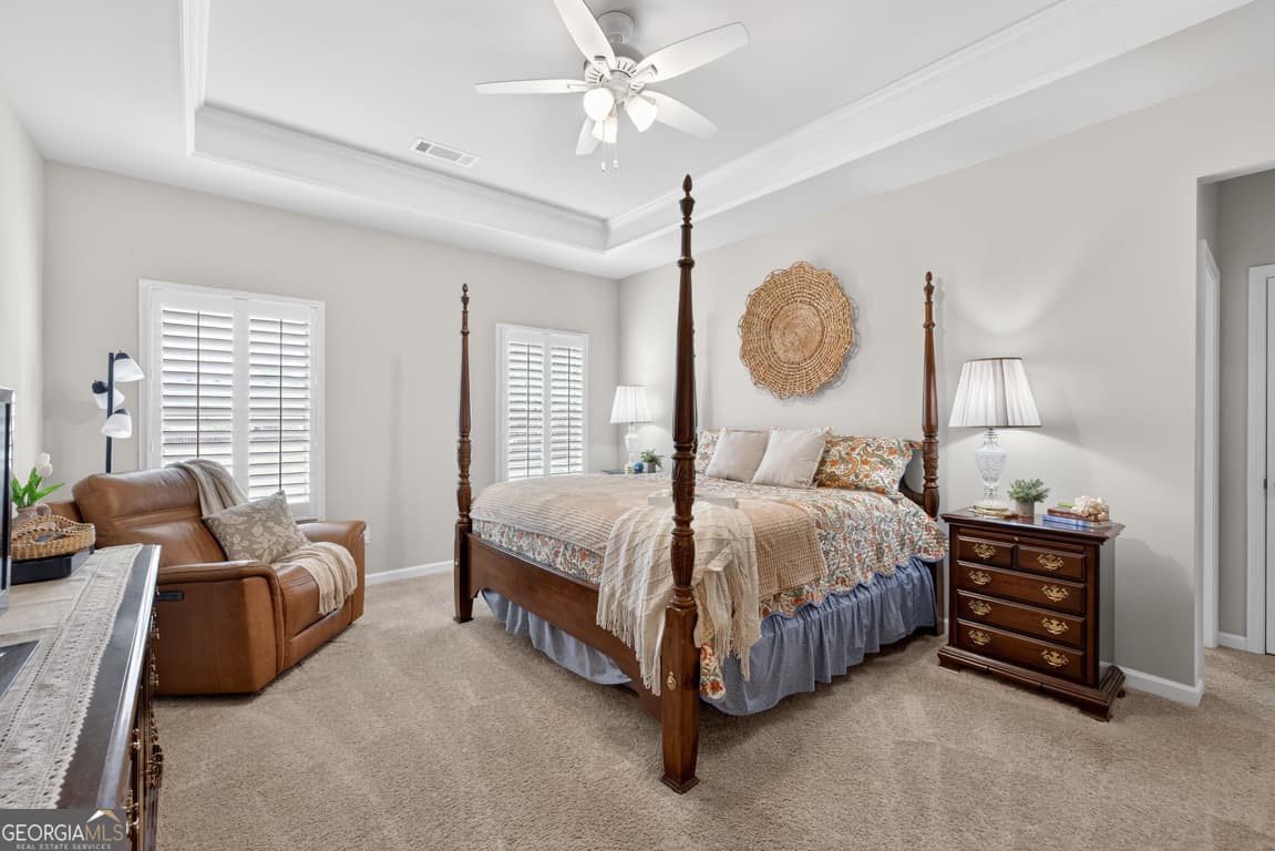 1594 Davey Circle — photo 2