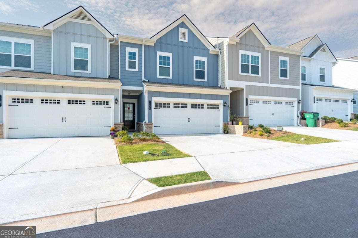 1135 Chastain Dr — photo 2