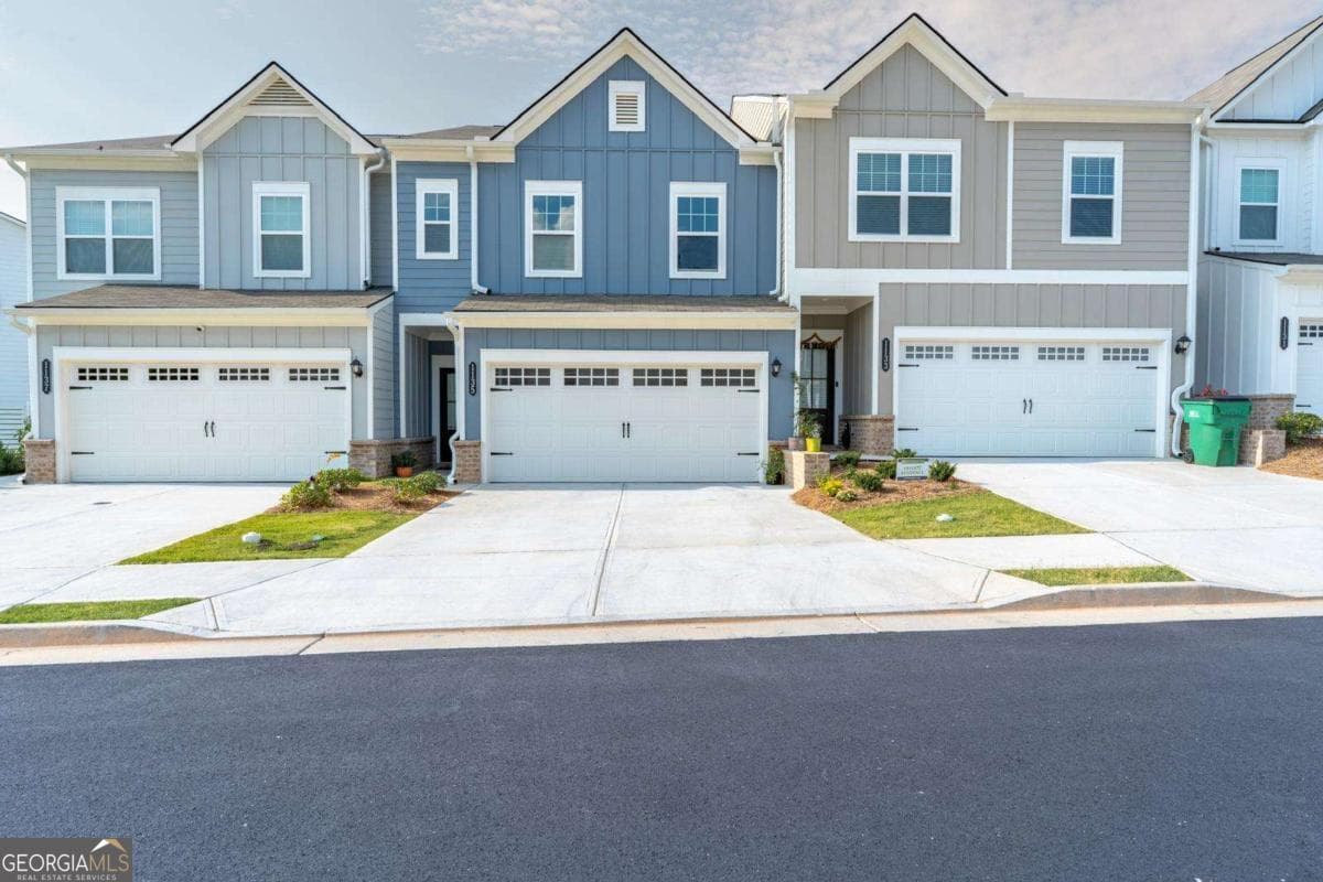 1135 Chastain Dr — photo 1