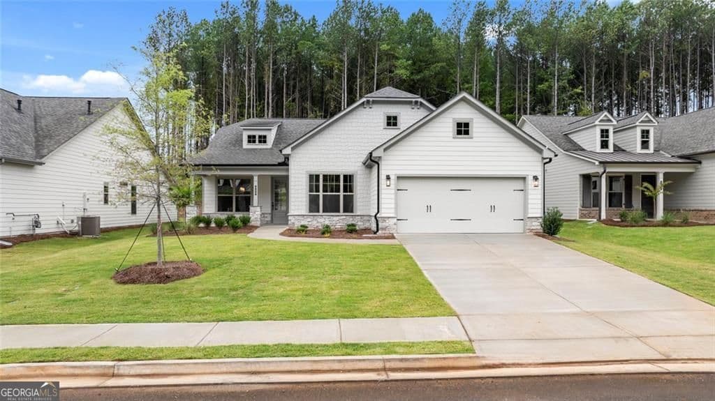 748 Brooke View Dr — photo 1