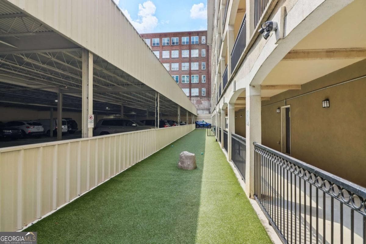 800 Peachtree Ne St 1411 — photo 27