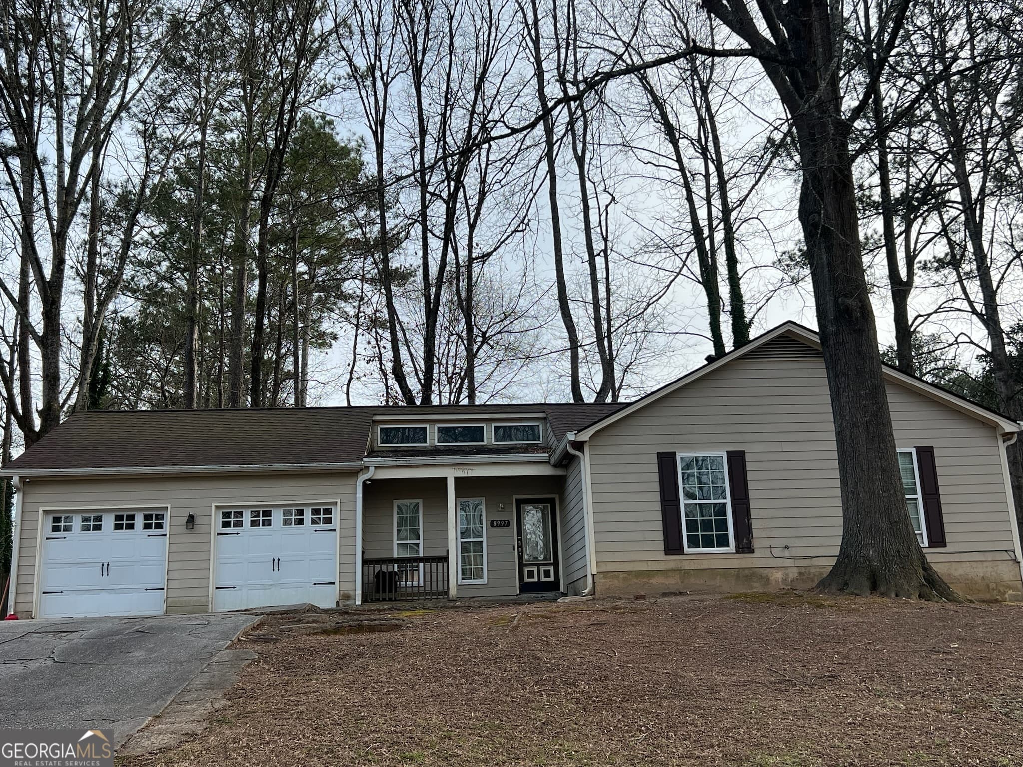 8997 Liberty Ln — photo 1