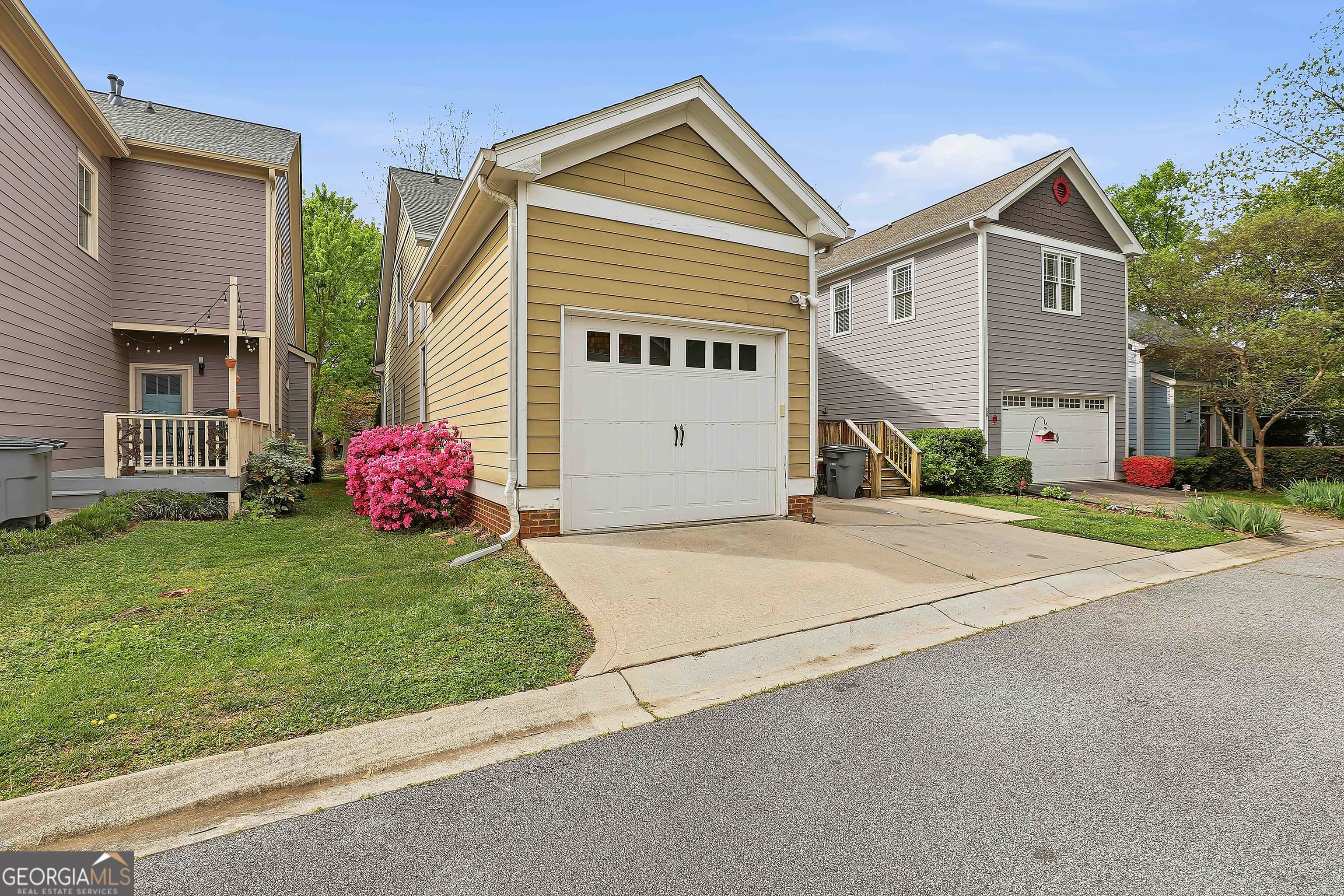 905 Custer St — photo 30