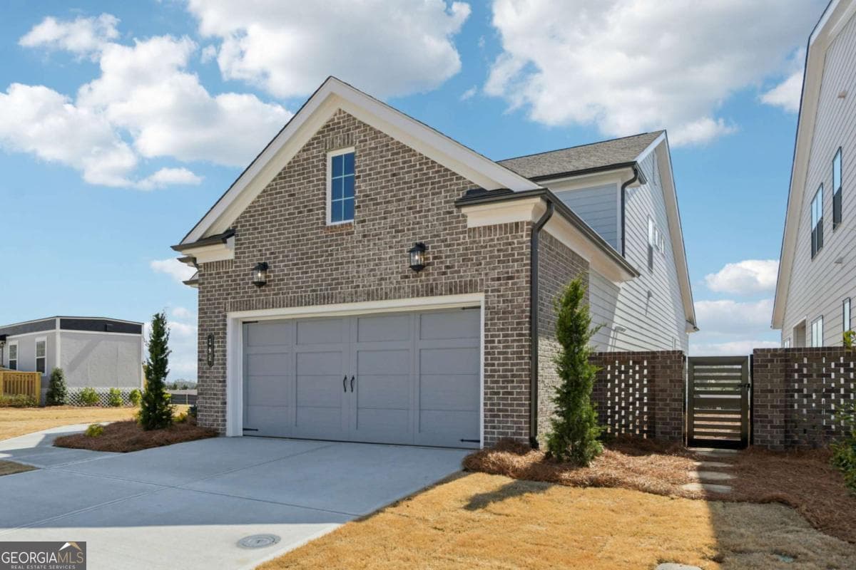 192 Herring Dr — photo 2