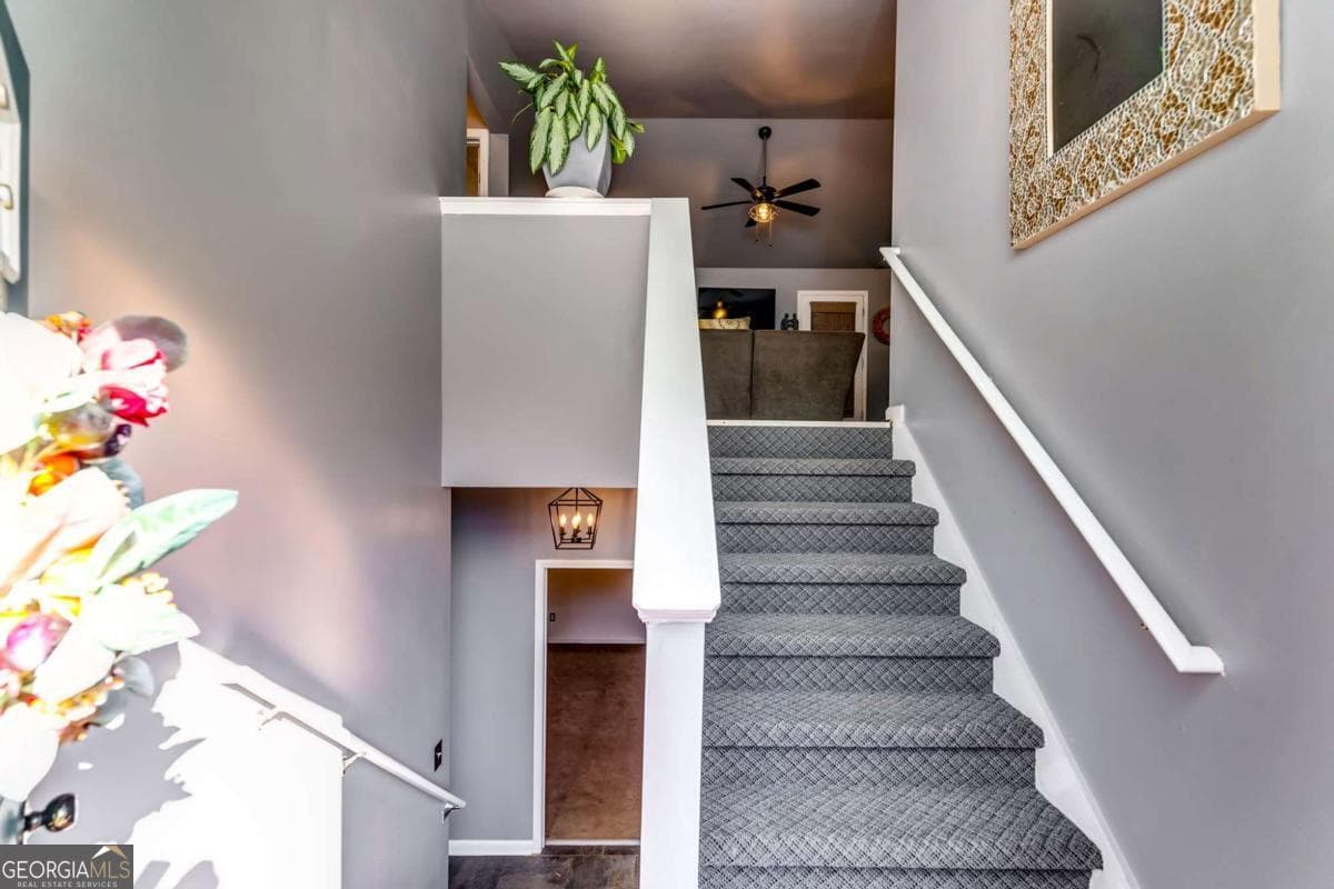 6282 Fairoaks Pl — photo 2