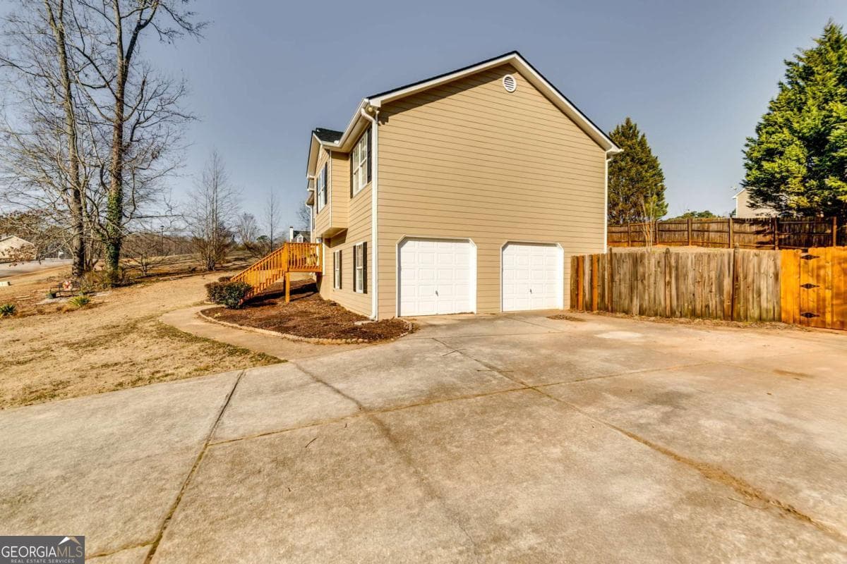 6282 Fairoaks Pl — photo 35