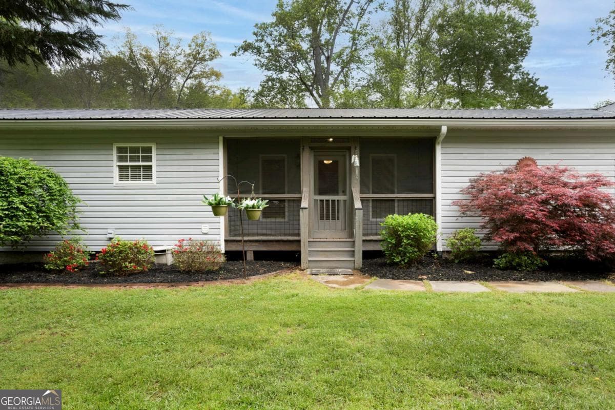 6491 Crooked Creek Rd — photo 1