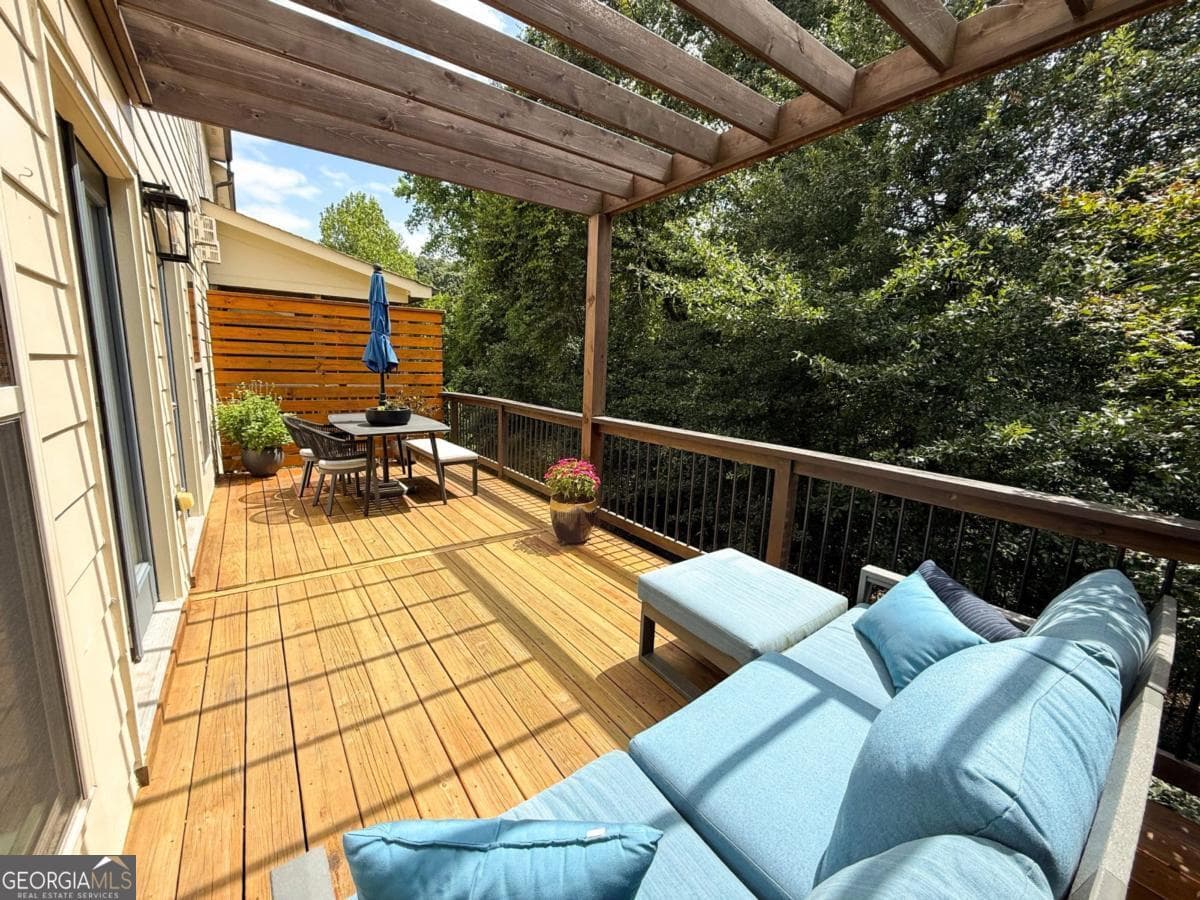 2154 W Village Ln — photo 2