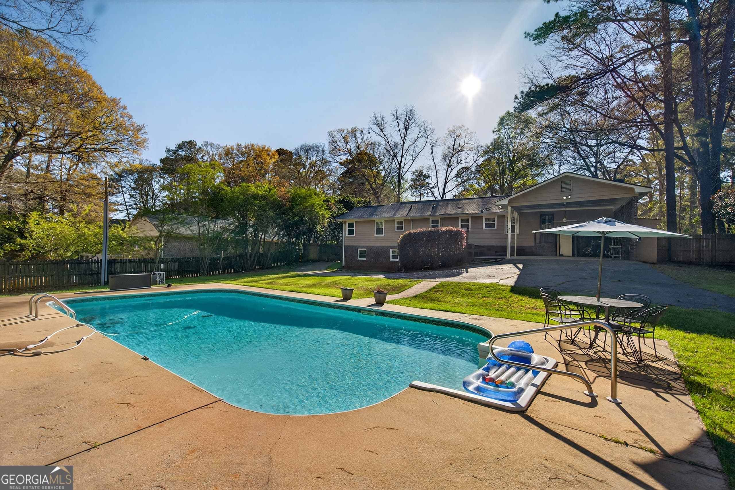 217 Baywood Circle — photo 2