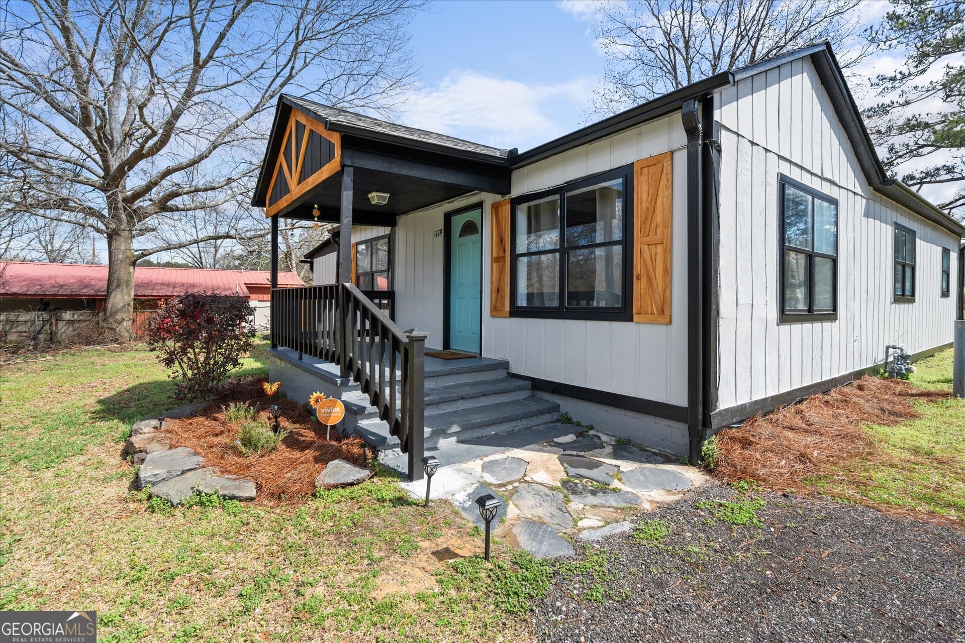 1179 Dallas Hwy — photo 1