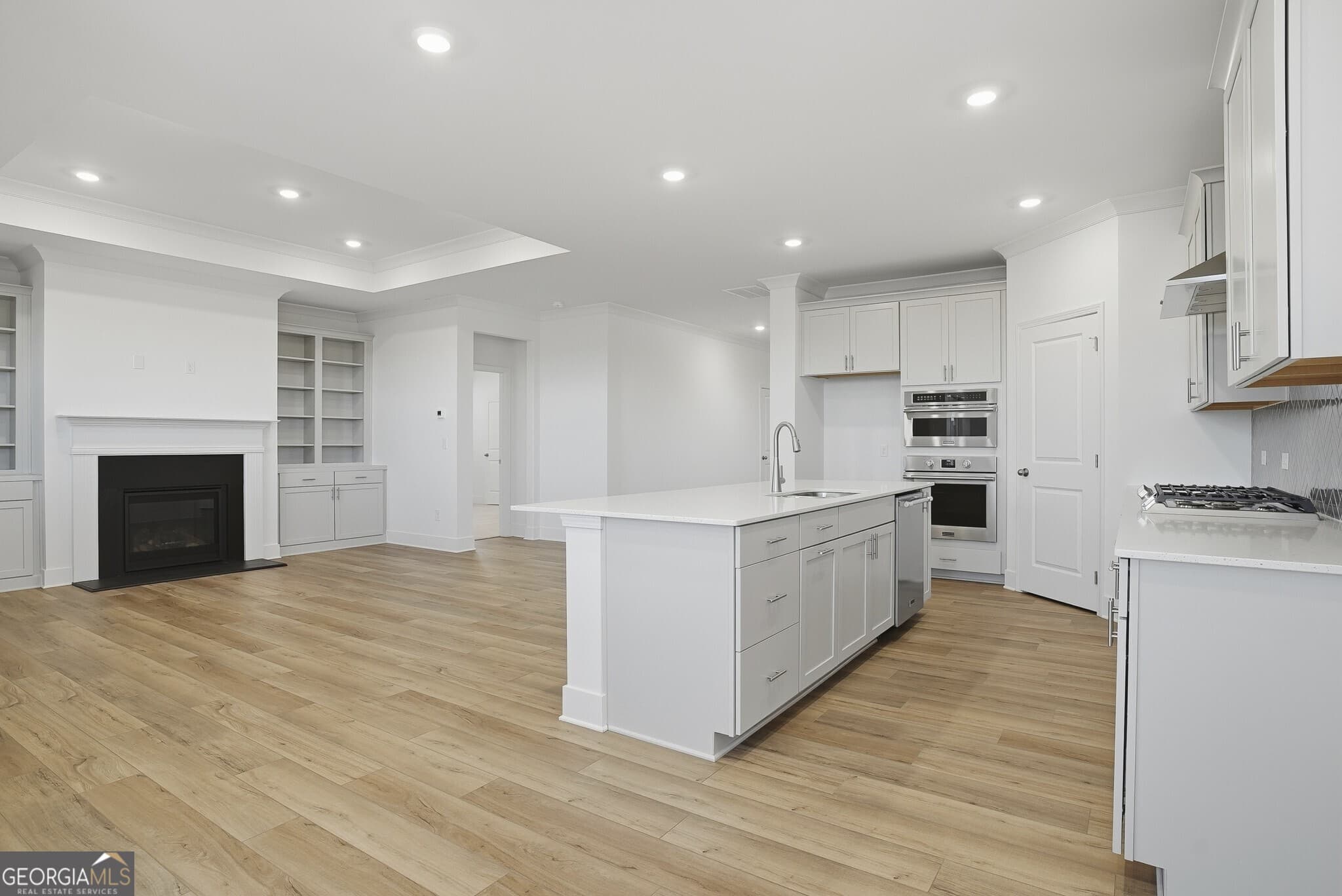 2832 Freshwater Ct — photo 2