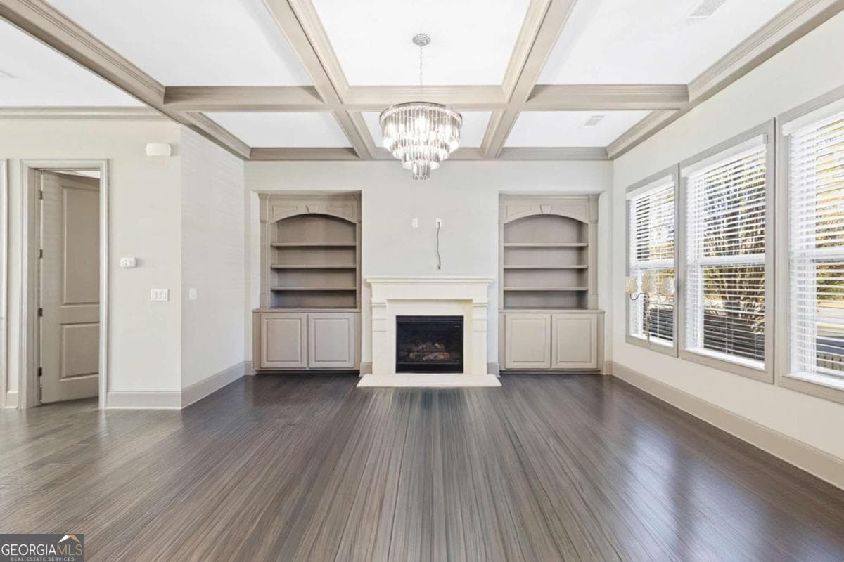 1802 Stephanie Ne Trail — photo 2