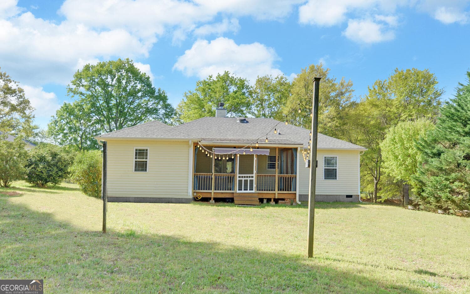 280 Willis Rd — photo 35