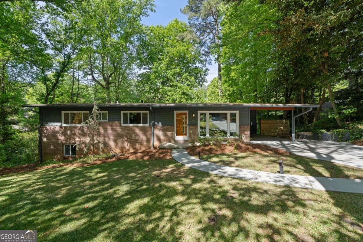 1540 Sagamore Ne Dr — photo 1