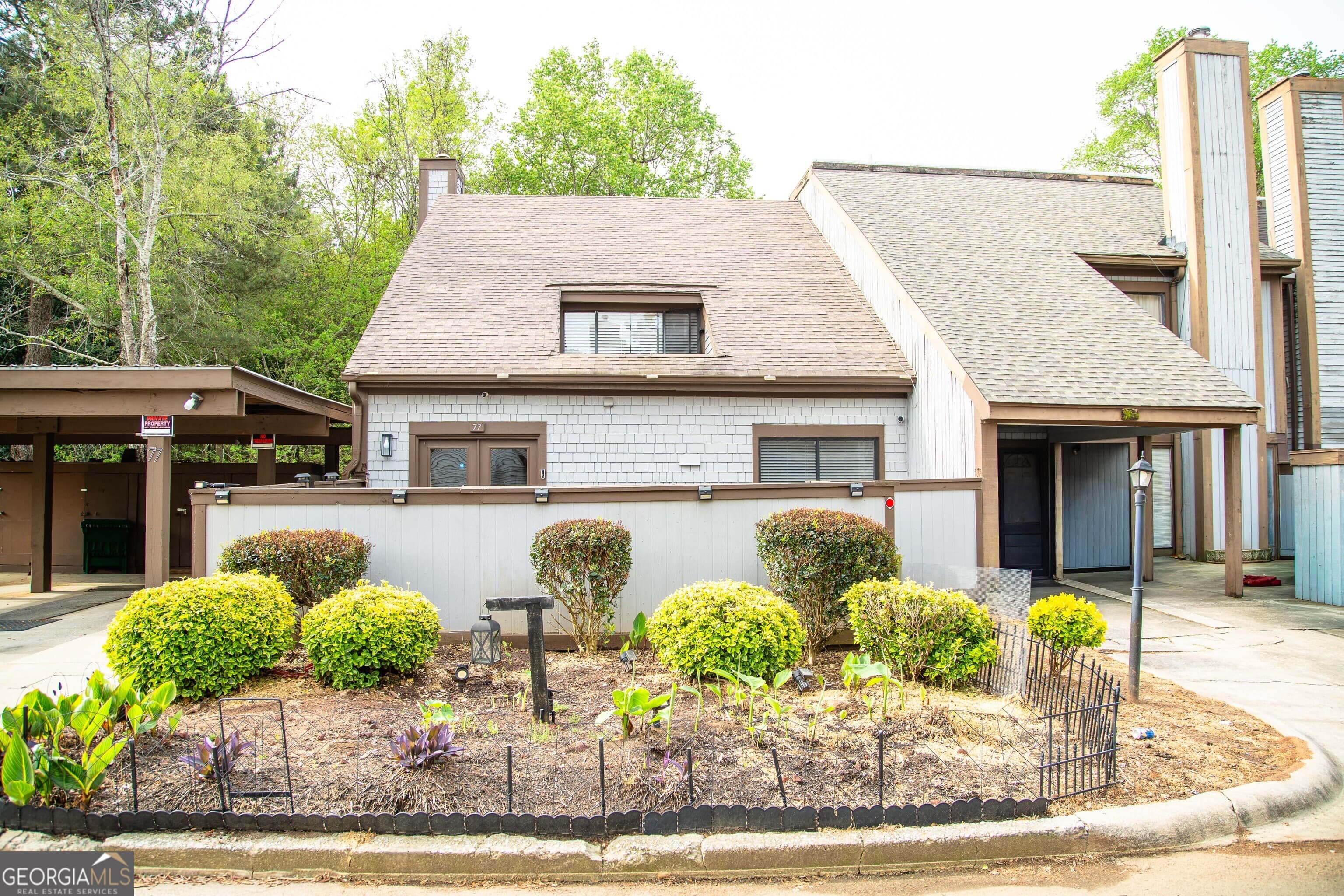 77 Willowick Dr — photo 1