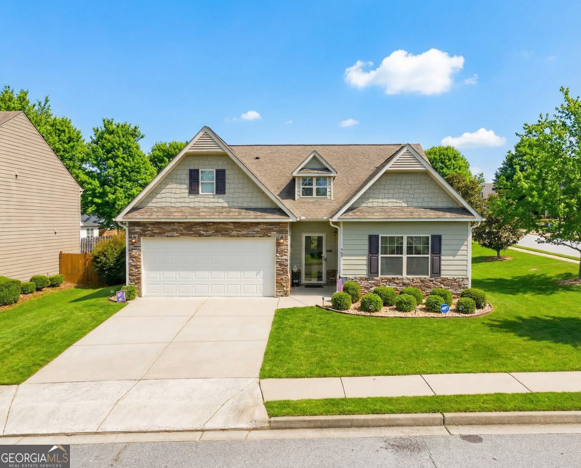 103 Camden Rd — photo 1