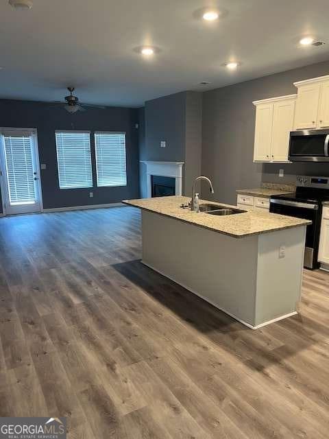 4331 Mallory Ct. — photo 2