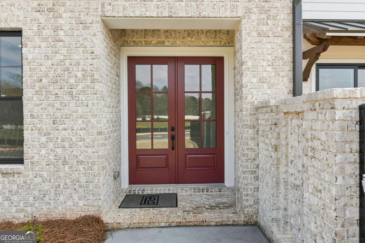 183 Herring Dr — photo 2