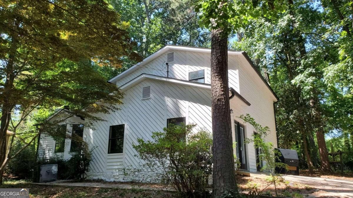 209 Mill Ridge Ct — photo 1