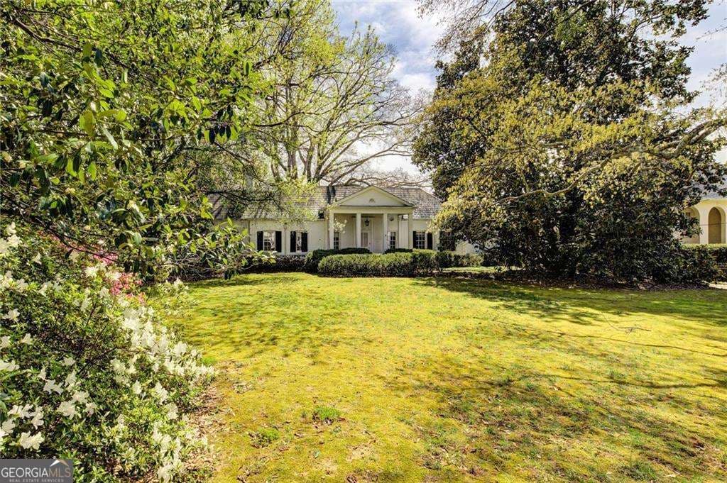 414 Peachtree Battle Nw Ave — photo 2