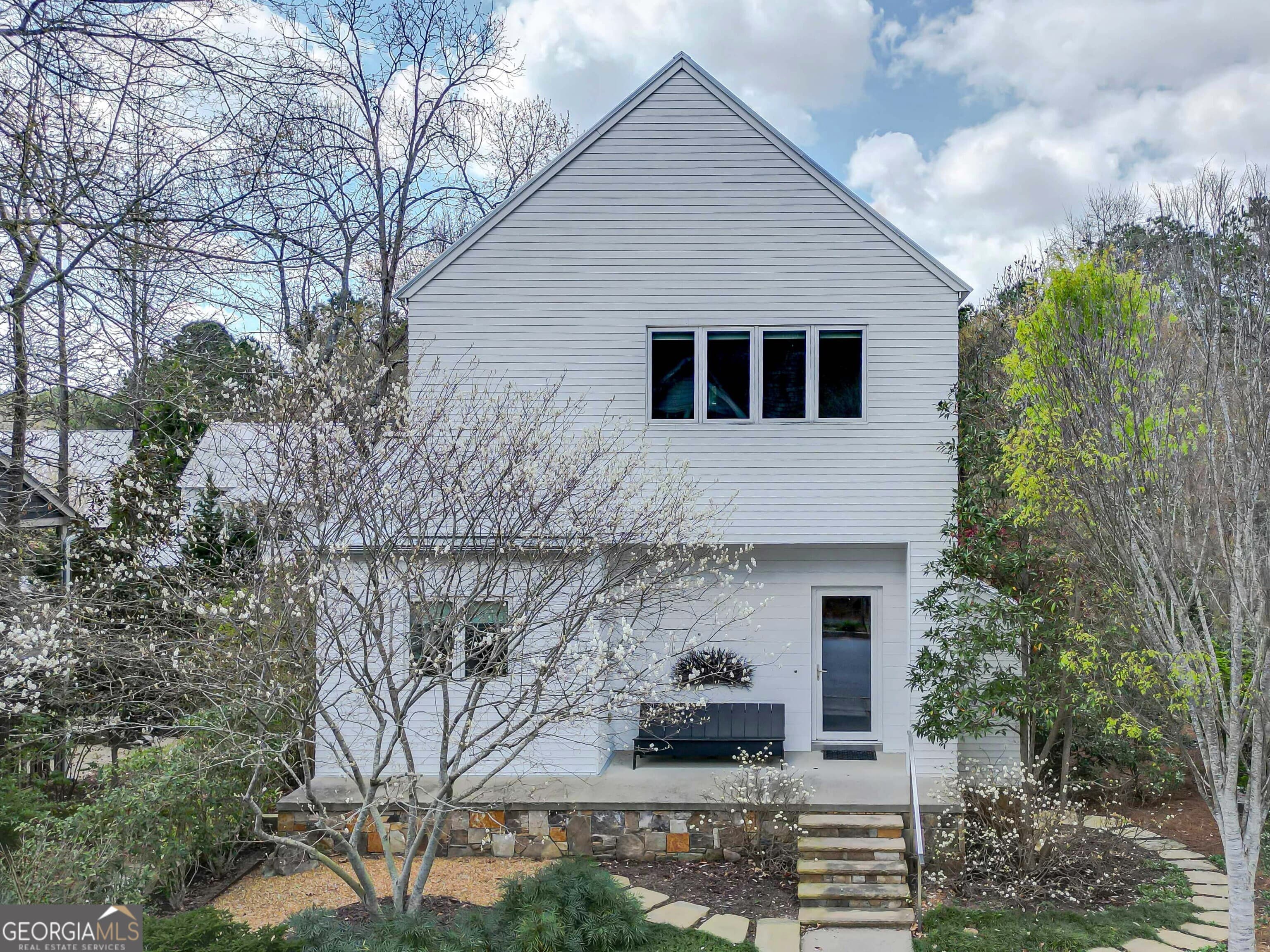 10548 Serenbe Ln — photo 1