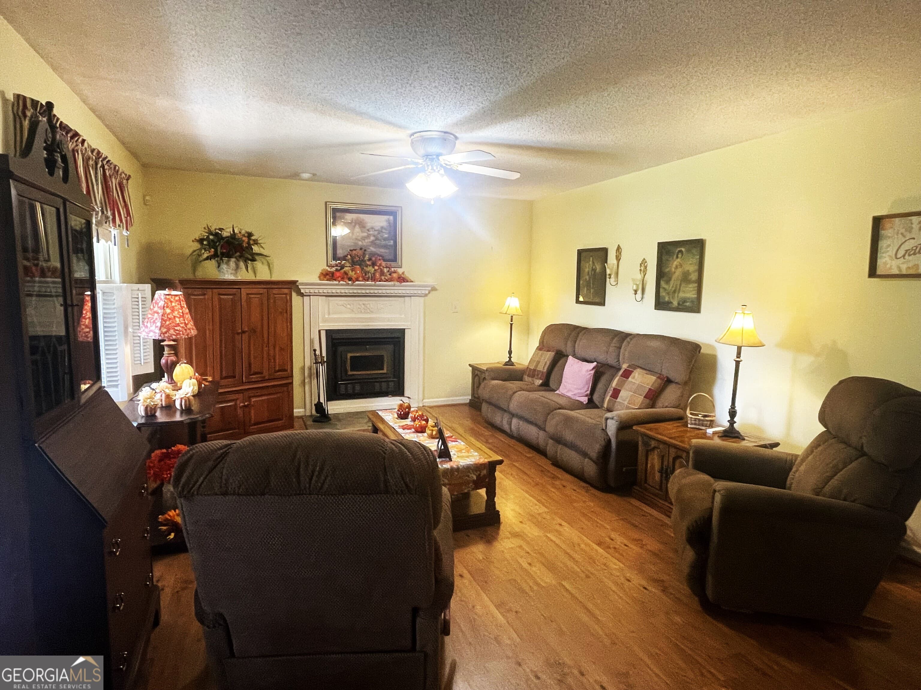 611 Hwy 75 S — photo 2