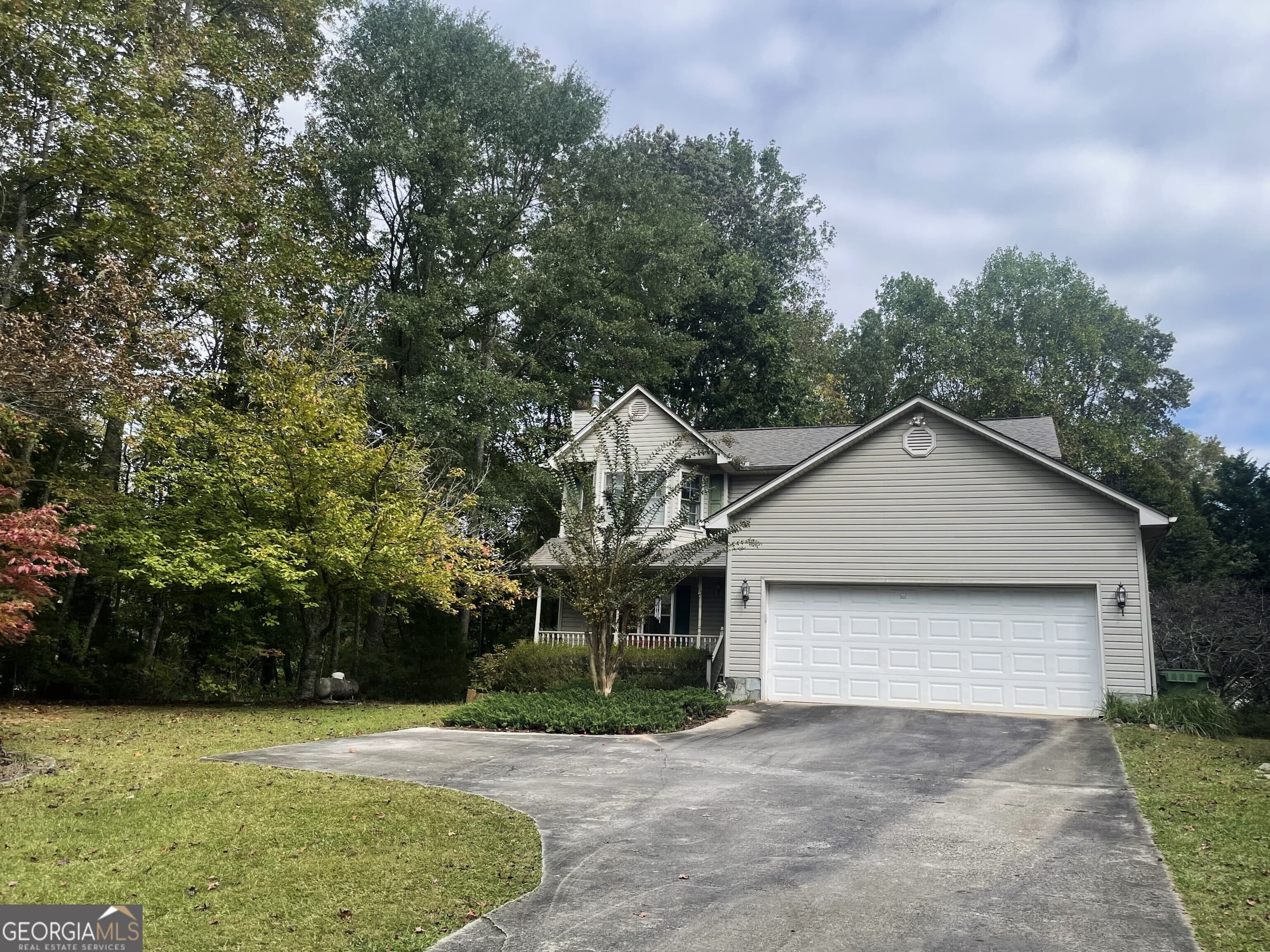 611 Hwy 75 S — photo 1