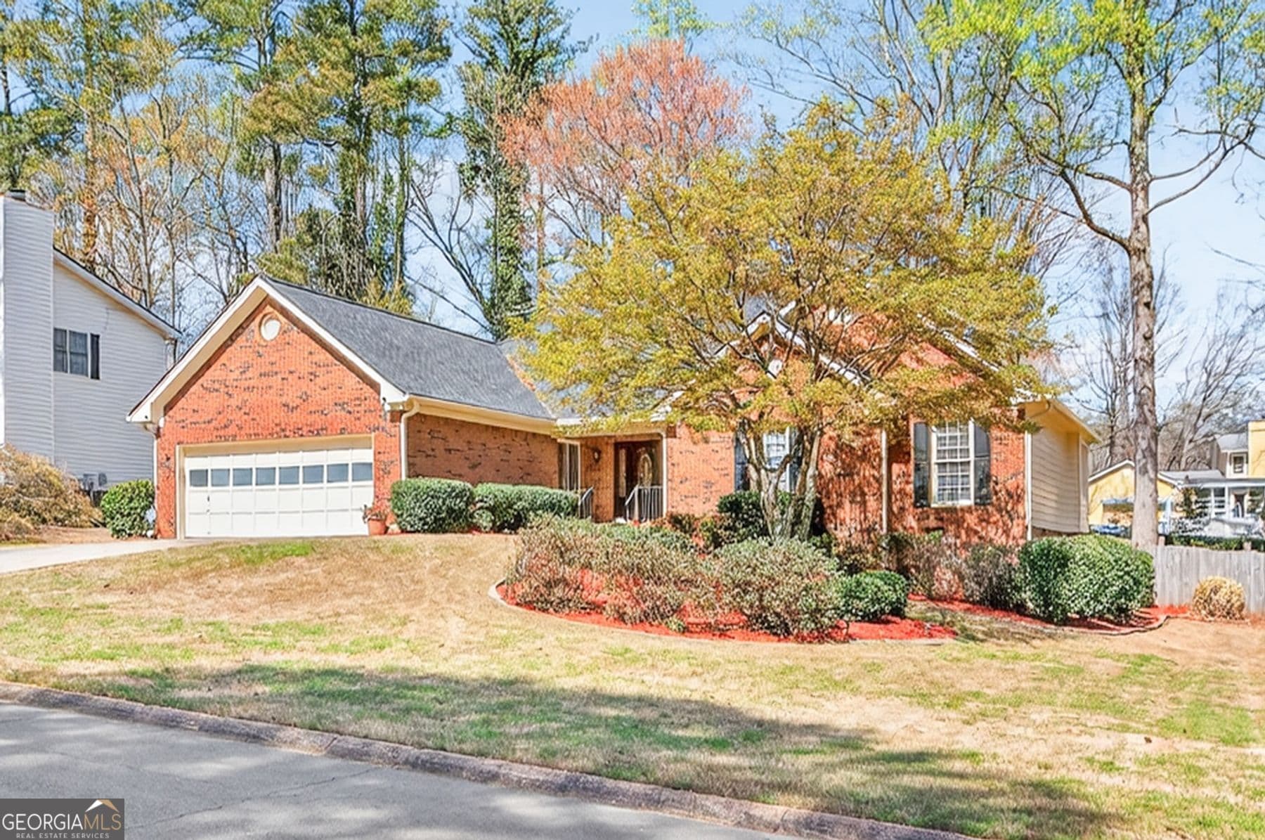 291 Shore Dr — photo 2