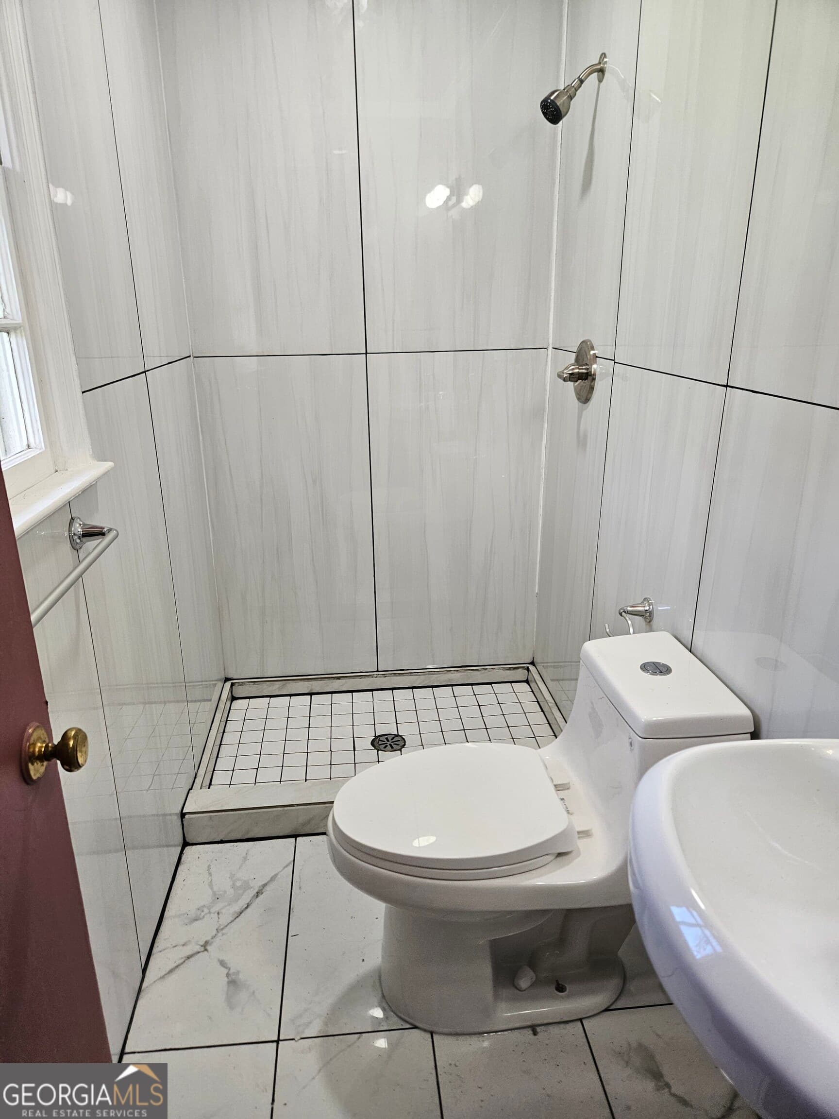 1702 Cardinal Dr — photo 2