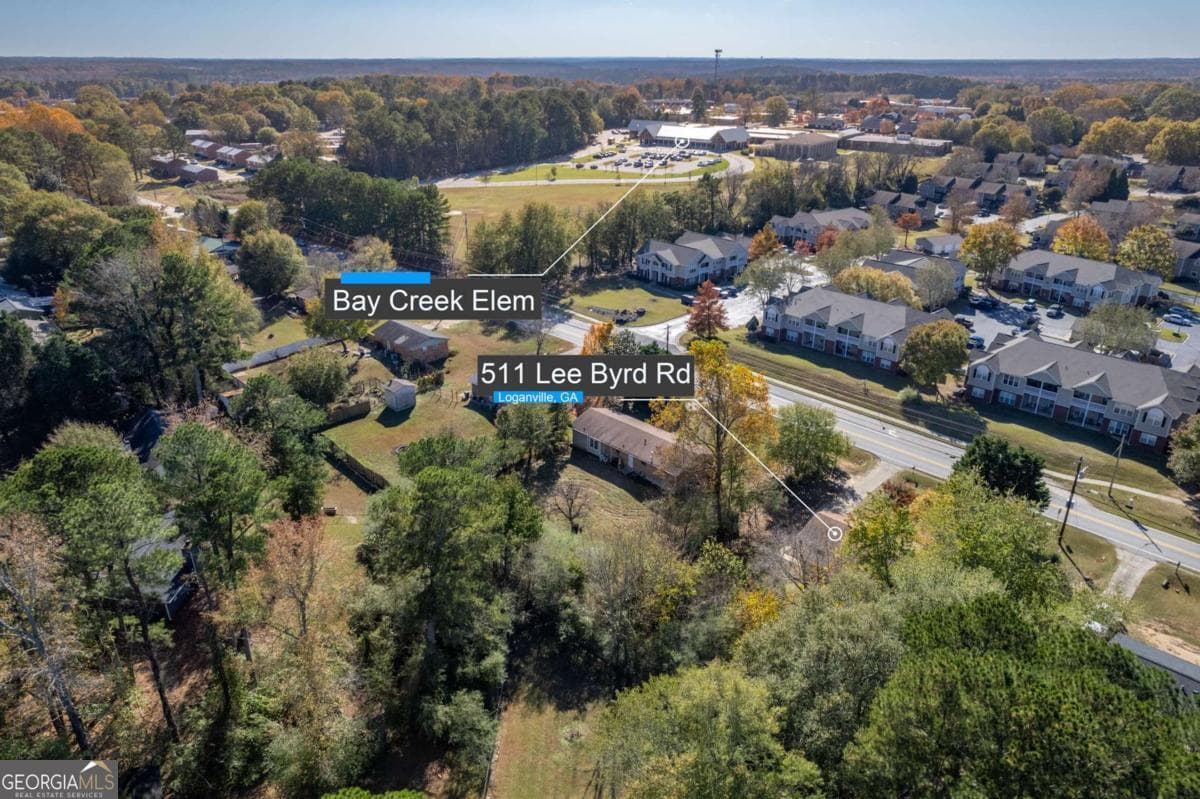 511 Lee Byrd Rd — photo 2