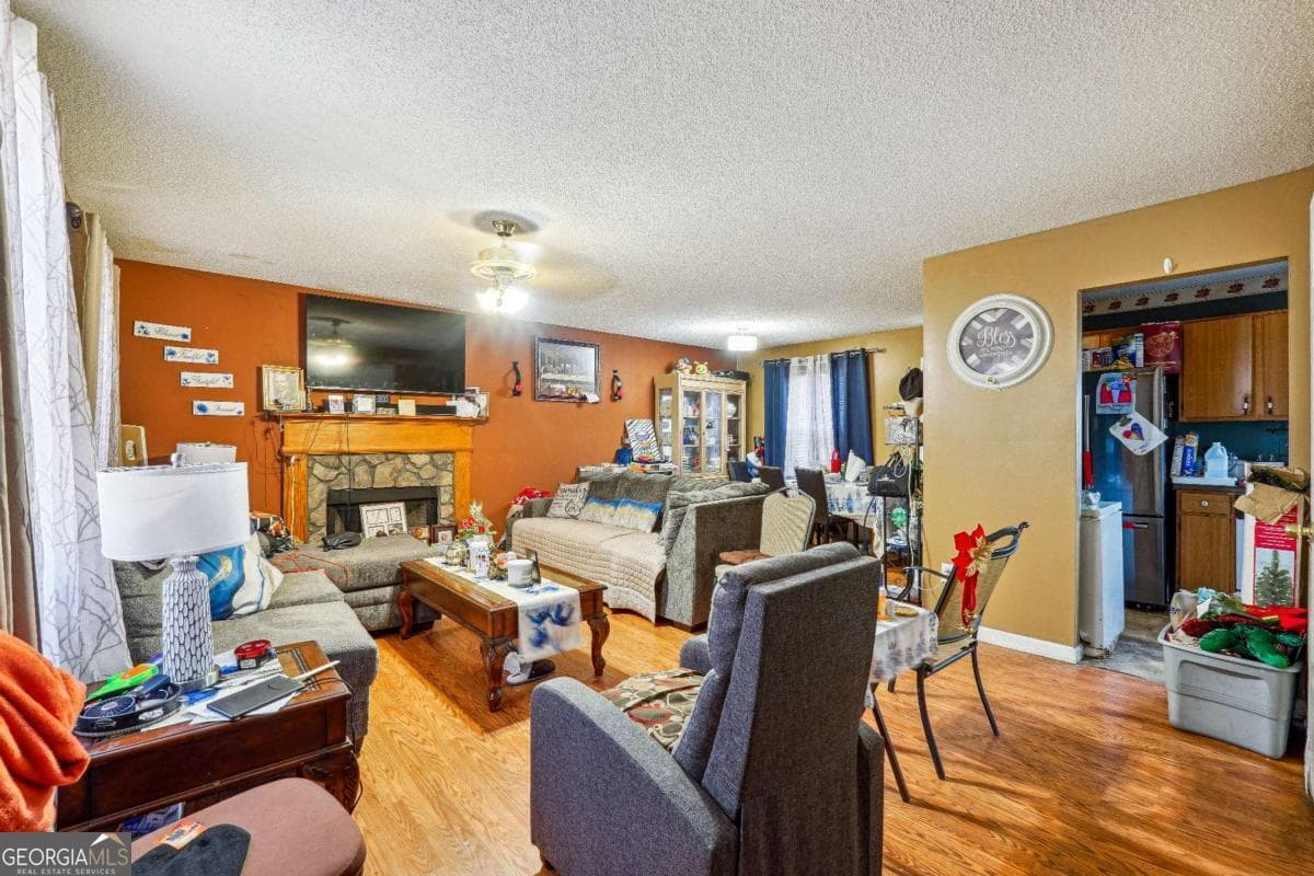 411 Ivy Crest Dr — photo 2