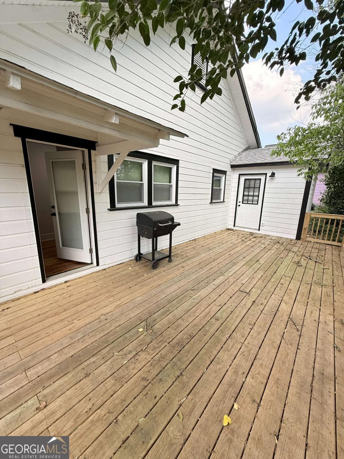 2 E 10th Sw St — photo 17