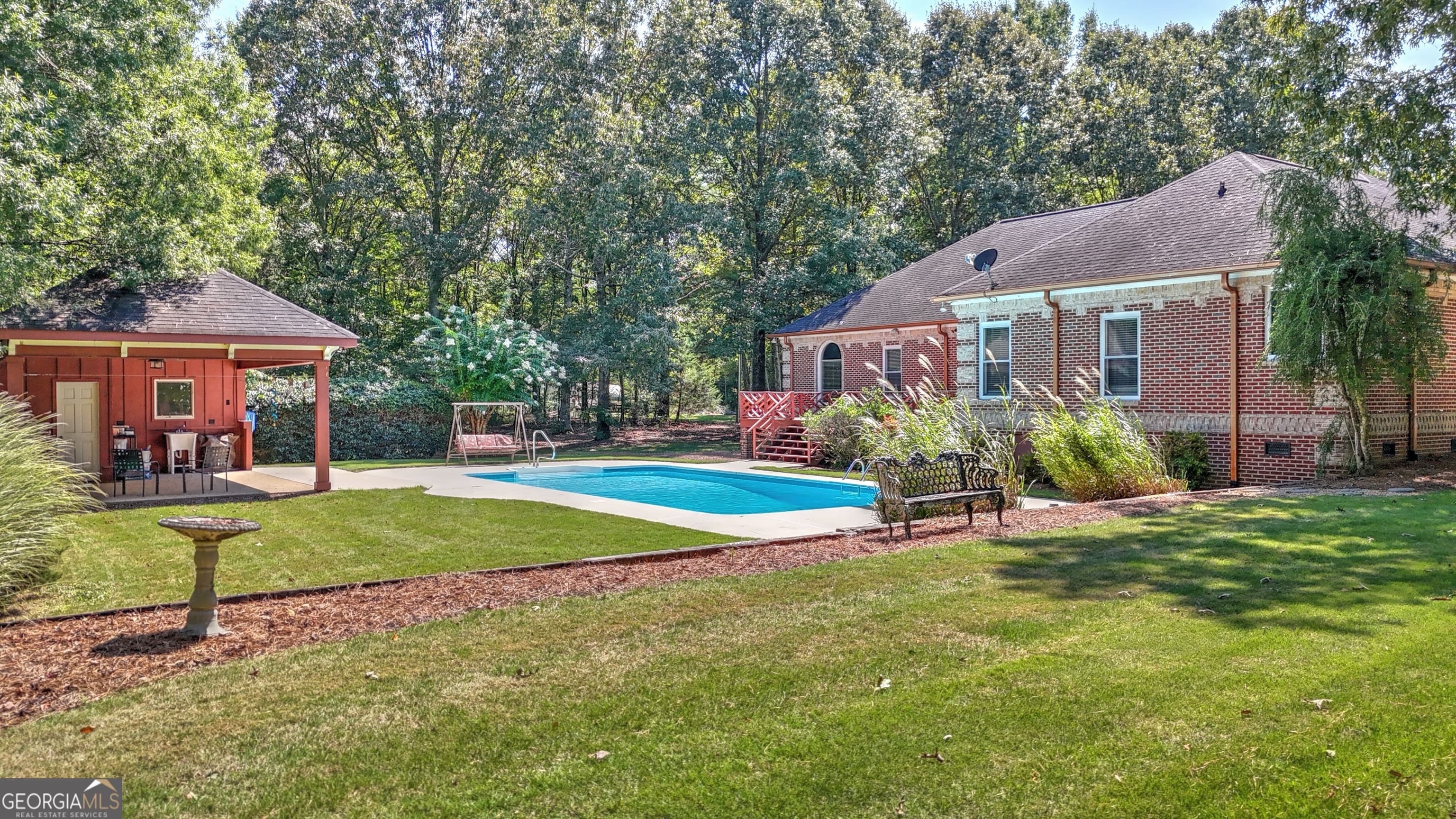 2011 Bailey Se Rd — photo 2