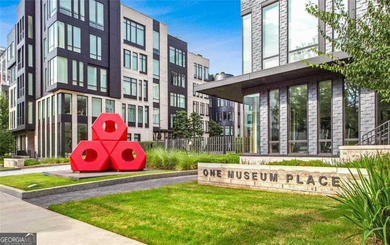 1301 Peachtree Ne St 4L — photo 2