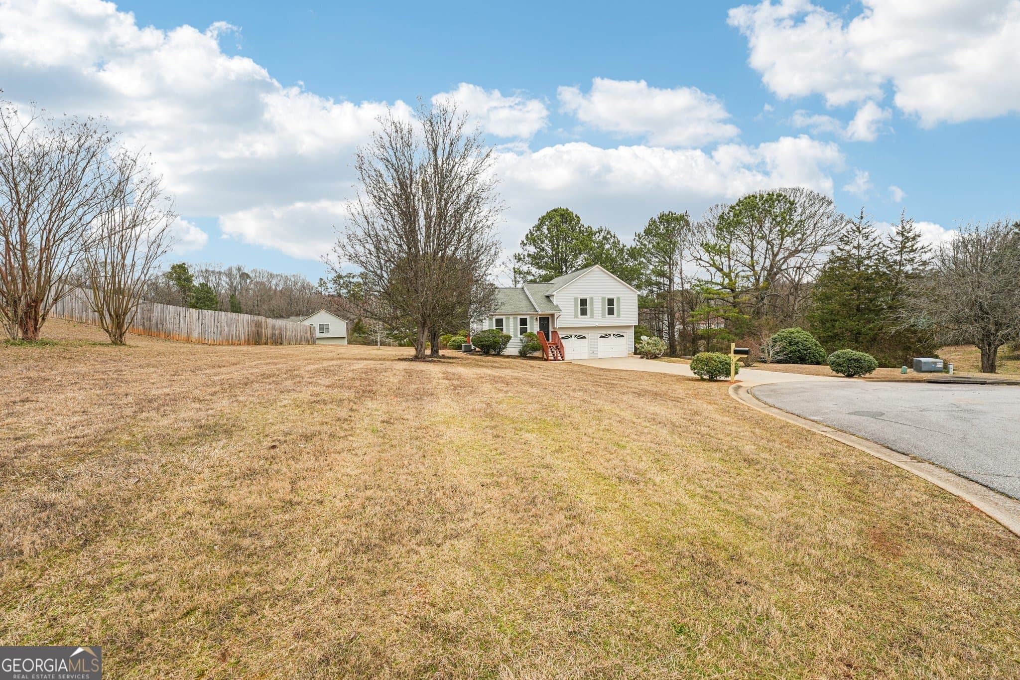 49 Sonja Walk — photo 2