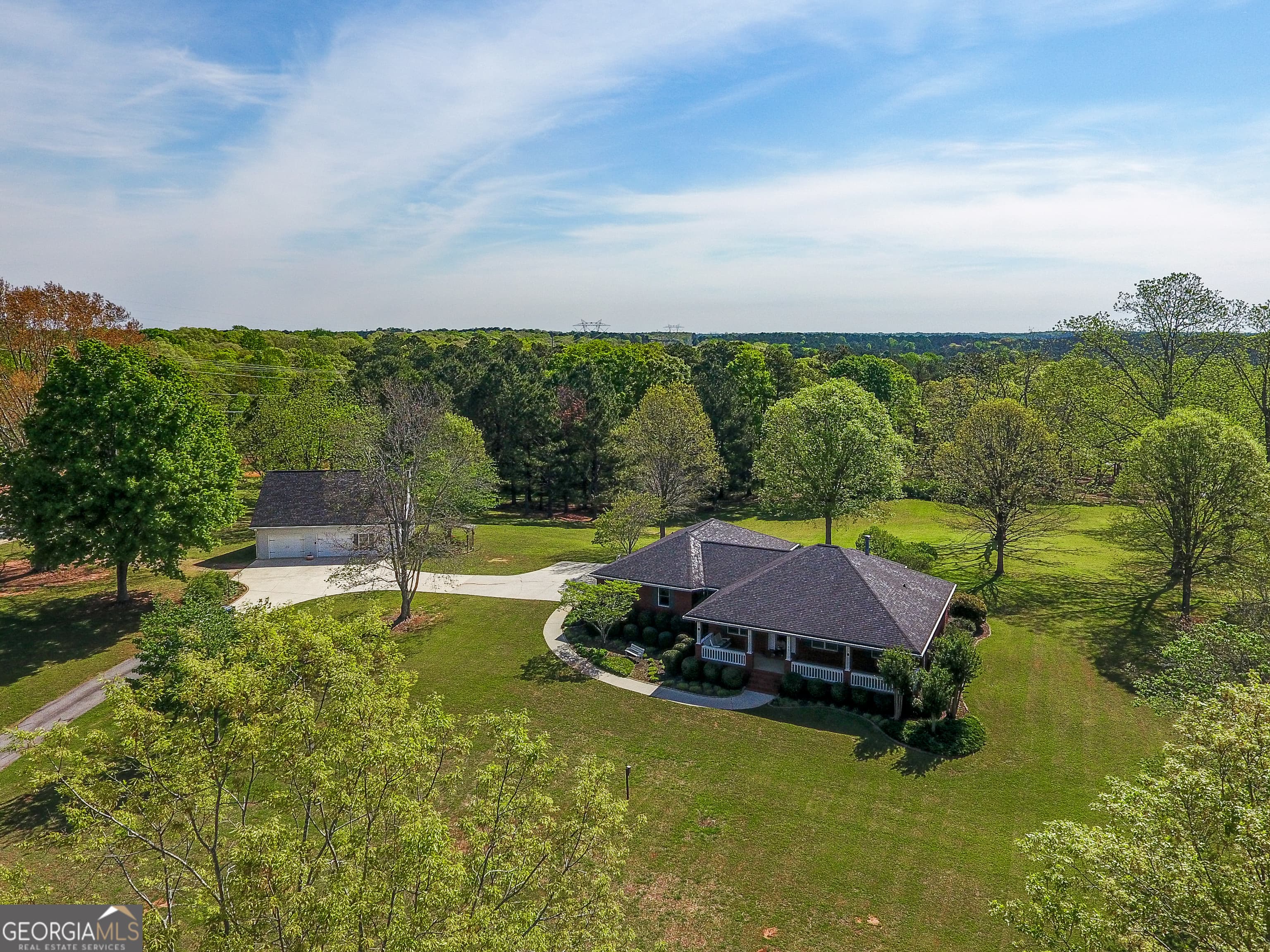 2117 W Grantville Rd — photo 1