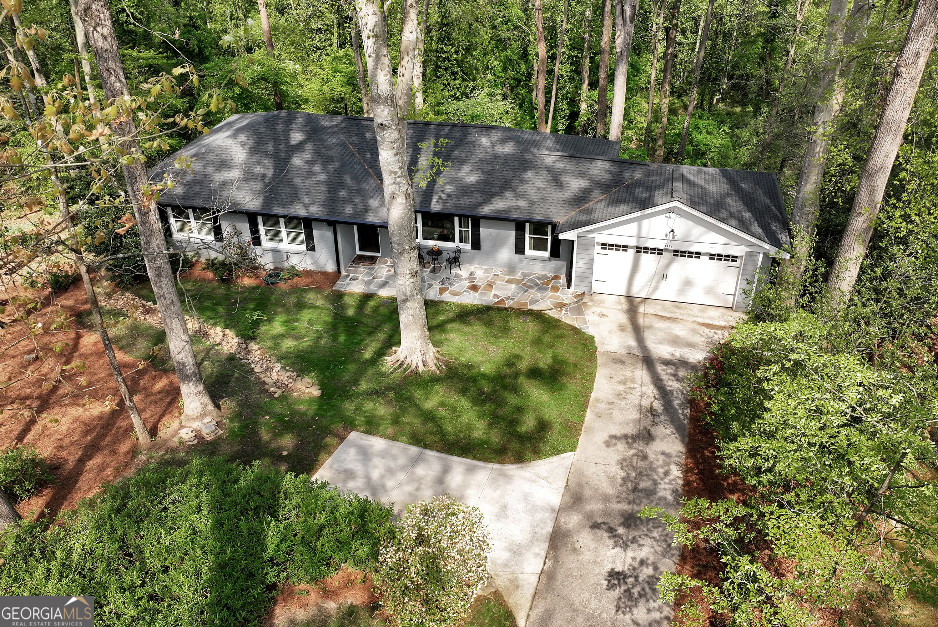 2424 Melinda Ne Ct — photo 1