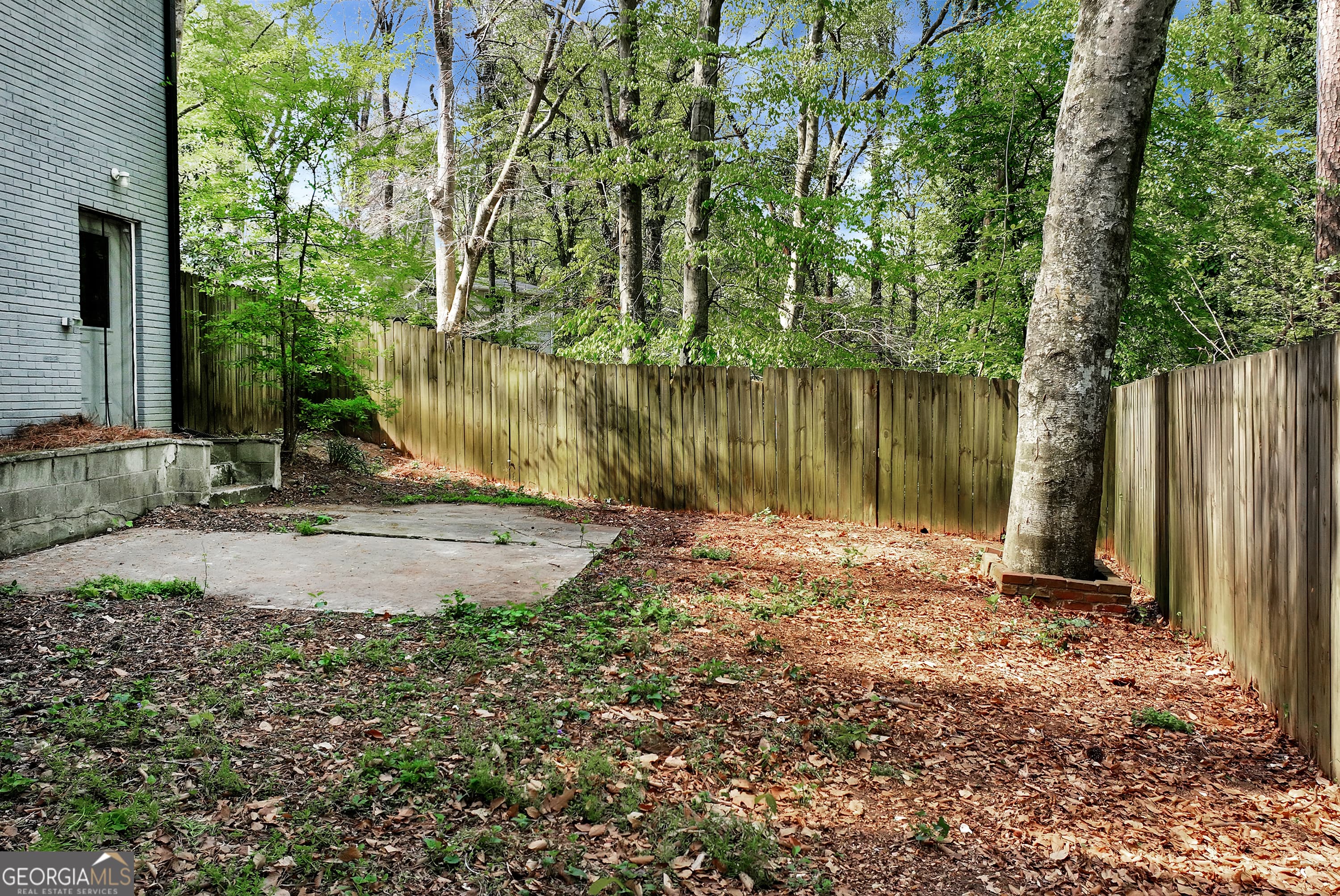 2424 Melinda Ne Ct — photo 50