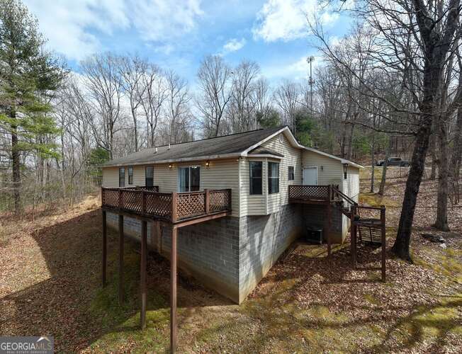 99 Highland Circle — photo 2