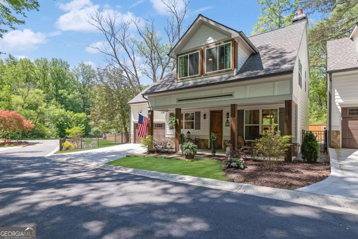 3003 Holly St — photo 2