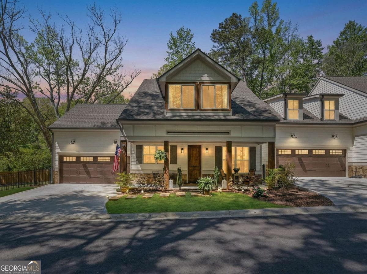 3003 Holly St — photo 1