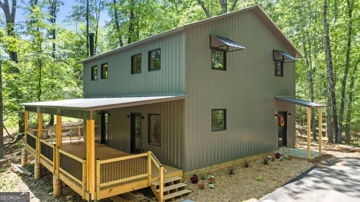 38 Friendly Ln — photo 1