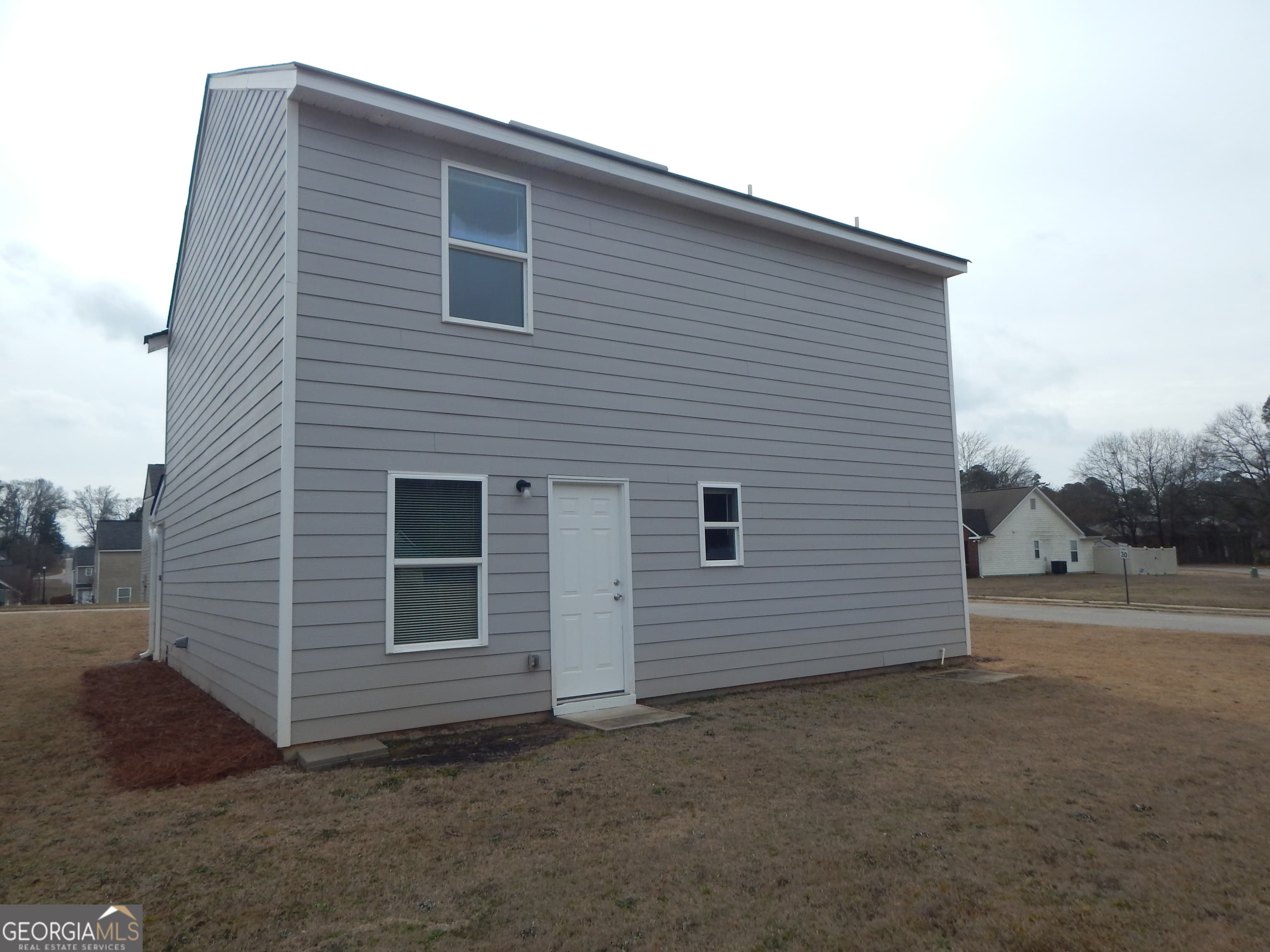 101 Sarah Ln — photo 16