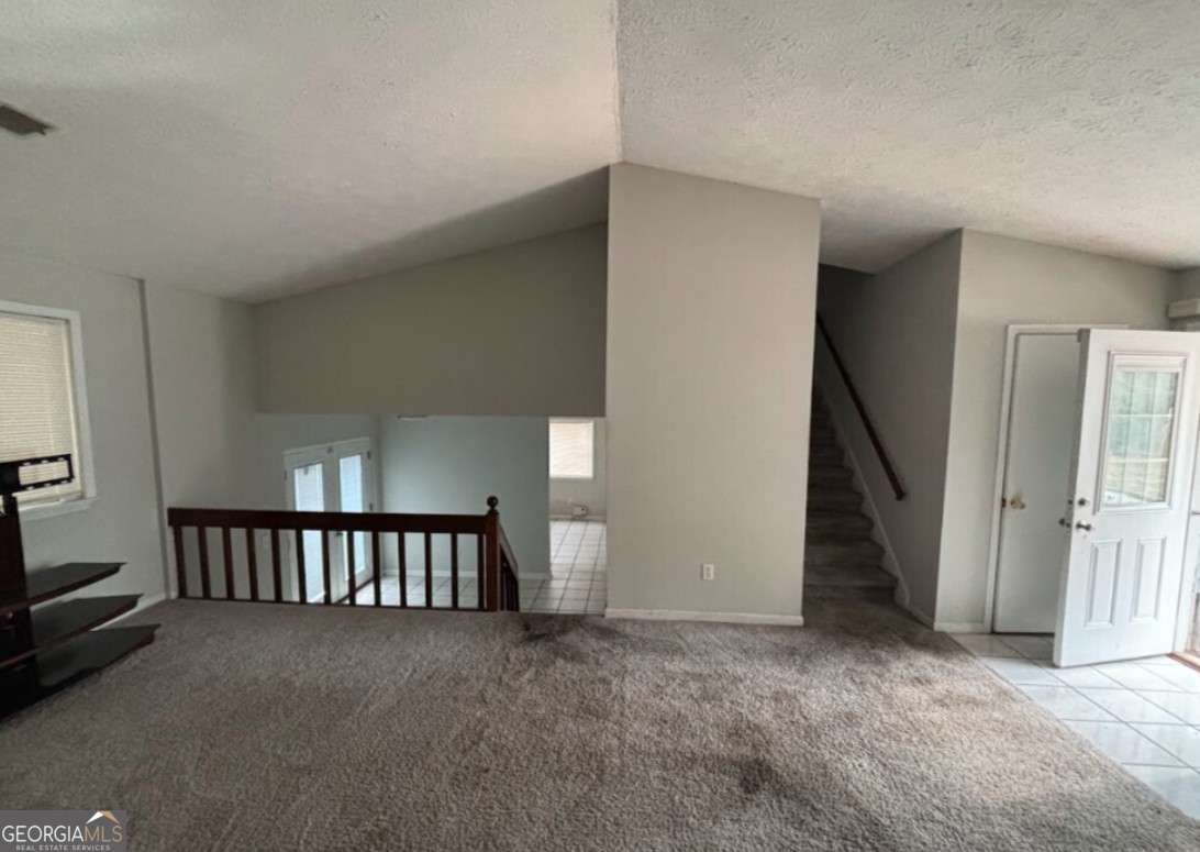 2174 Scarbrough Rd — photo 2