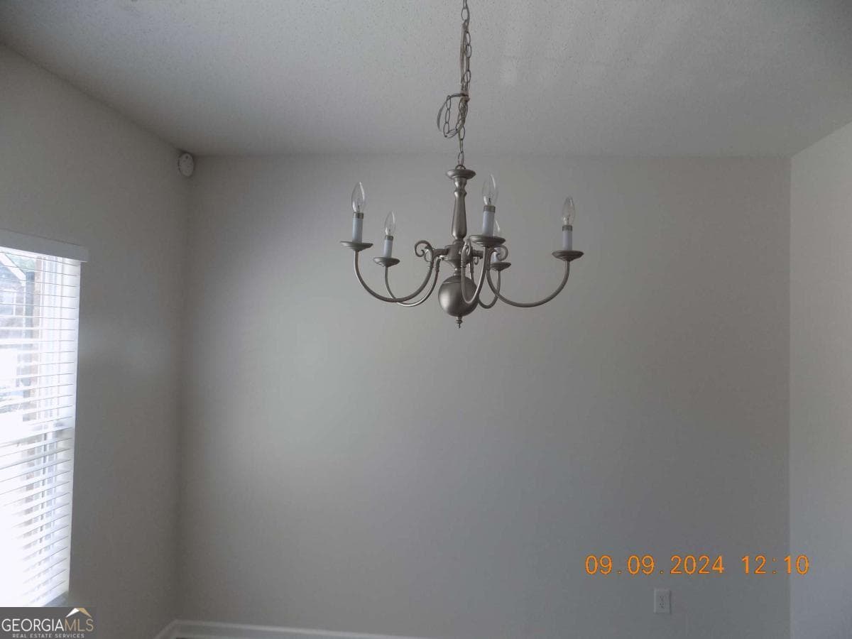 5509 Sable Way — photo 37